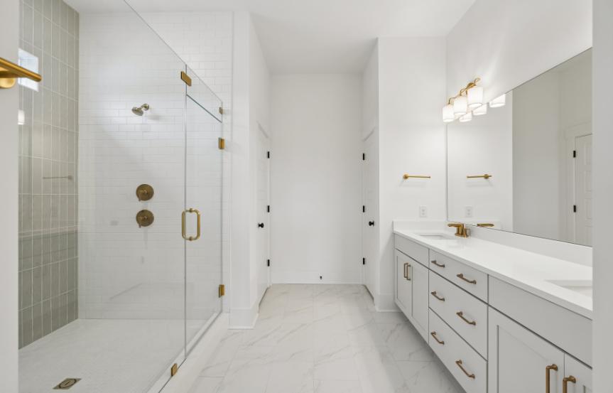 Homes By Dickerson Arrow Wood Plan Primary Bathroom