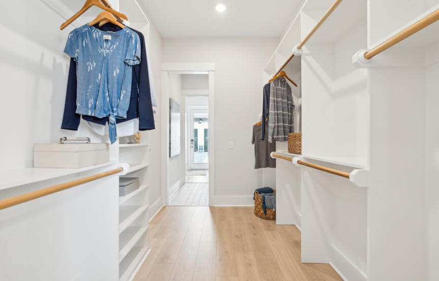 Homes By Dickerson Hutchison Owner's Suite Closet