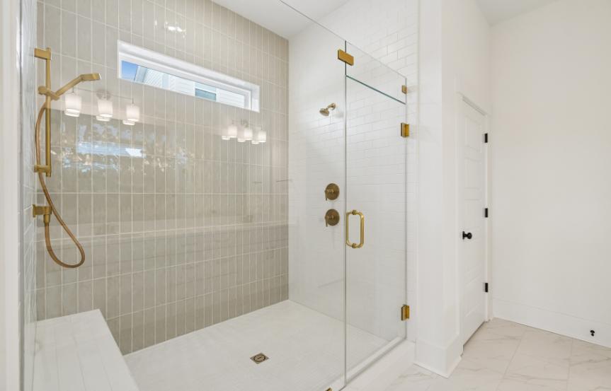 Homes By Dickerson Arrow Wood Plan Primary Bathroom