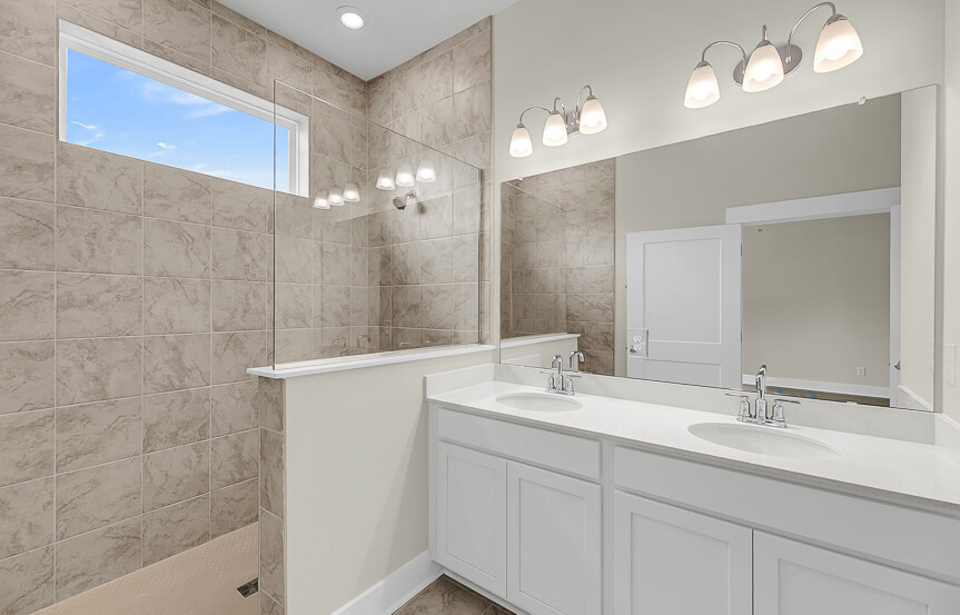 The Wrendale Primary Bathroom