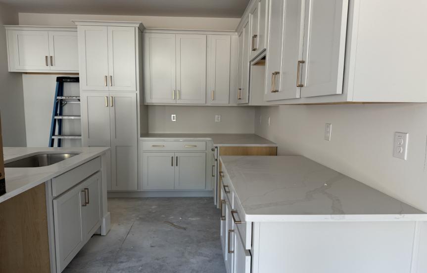 Ashton Wood 55+ Palmetto Spec Lot 98 Kitchen