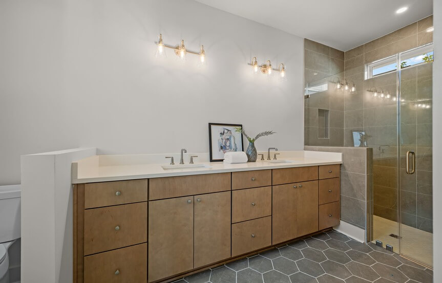 New Leaf Hyde Spec Home Lot 1619 Primary Bathroom