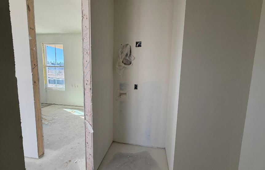New Leaf Aneto Spec Lot 1499 Primary Bedroom Closet With Laundry Hookups