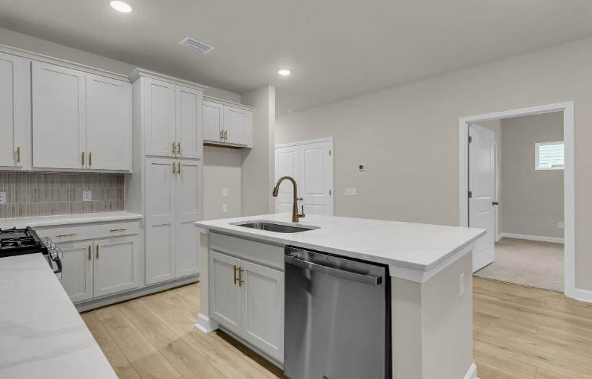 Ashton Woods 55+ Palmetto Spec Home Plan Lot 85 Kitchen