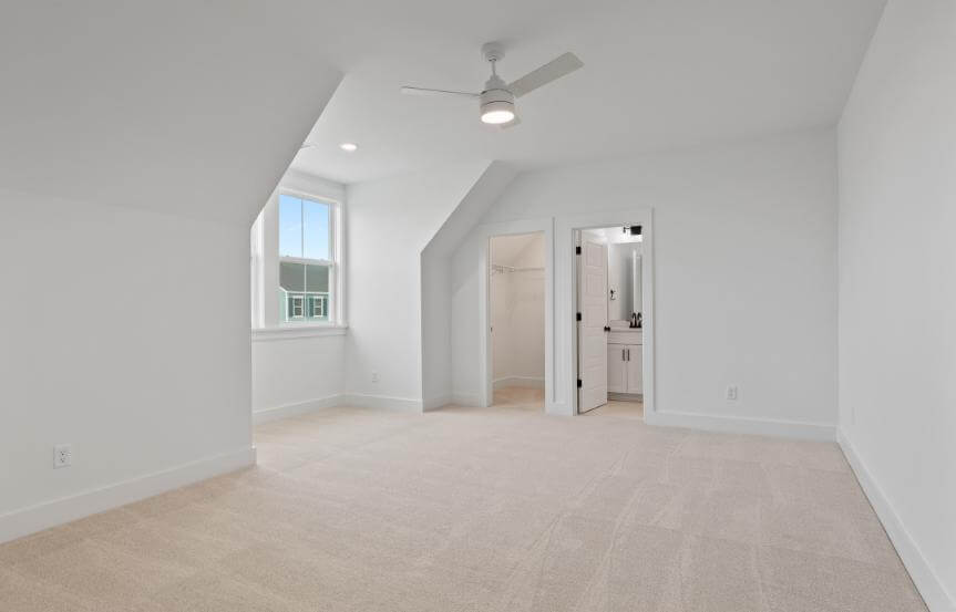 Saussy Burbank Wando Spec Lot 1659 Upstairs Suite