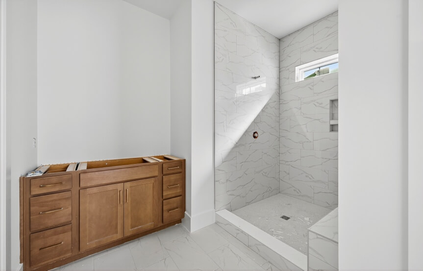 DRB Group Beaufain Spec Lot 1687 Owner's Bathroom