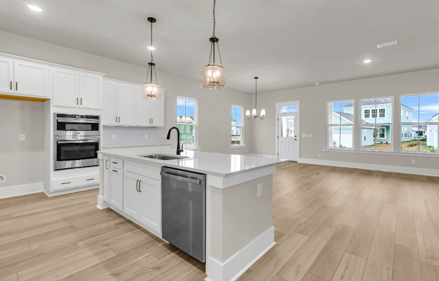 Ashton Woods Newington Spec Lot 1679 Kitchen To Dining Room