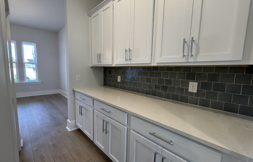 Ashton Woods Witherbee Spec Lot 1611 Butler's Pantry