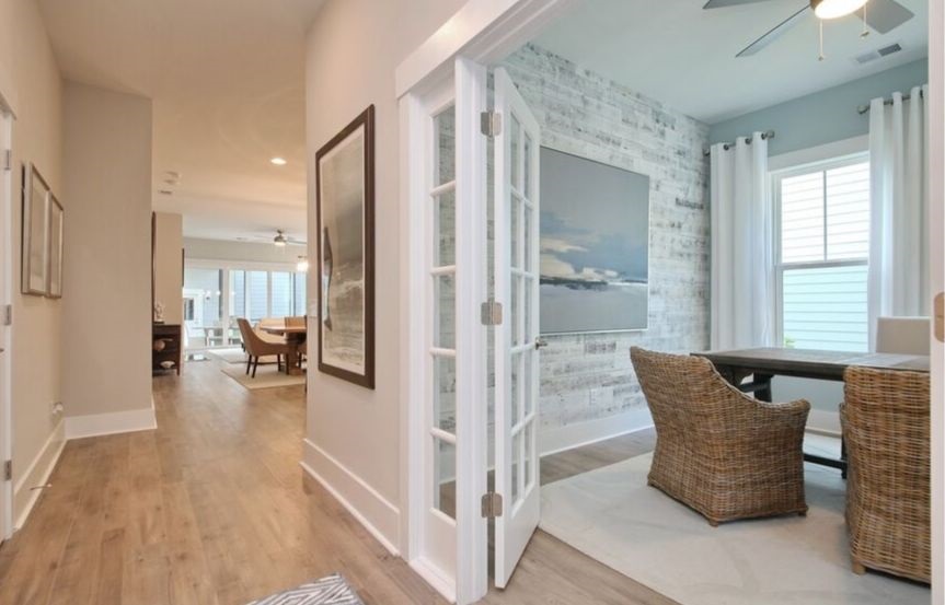 Sweetgrass Model-Foyer_2.JPG