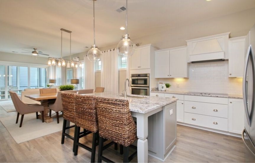 Sweetgrass Model-Kitchen_3.JPG