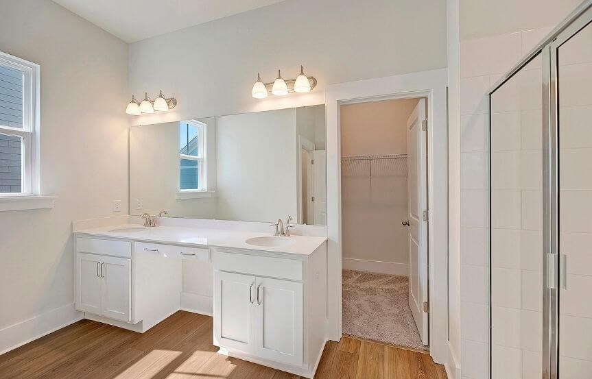 Ashton Woods Doty home plan bathroom