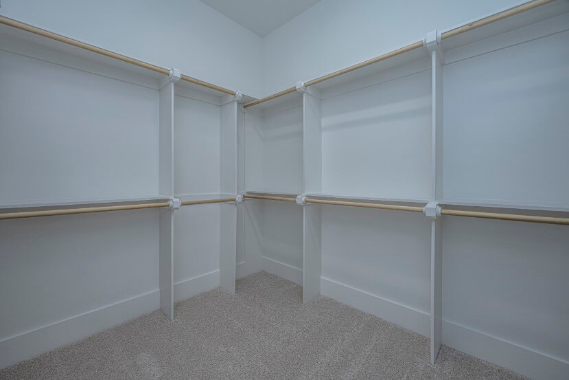 Homes By Dickerson York home plan closet