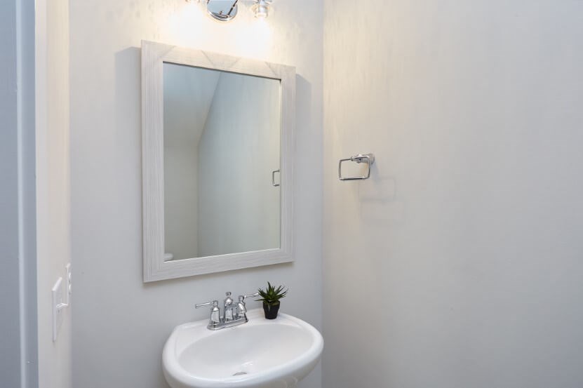 Homes By Dickerson Rutledge home plan powder bathroom