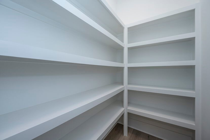 Homes By Dickerson Hampton home plan kitchen pantry