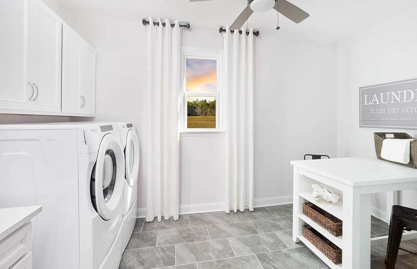 Del Webb Stardom home plan laundry room