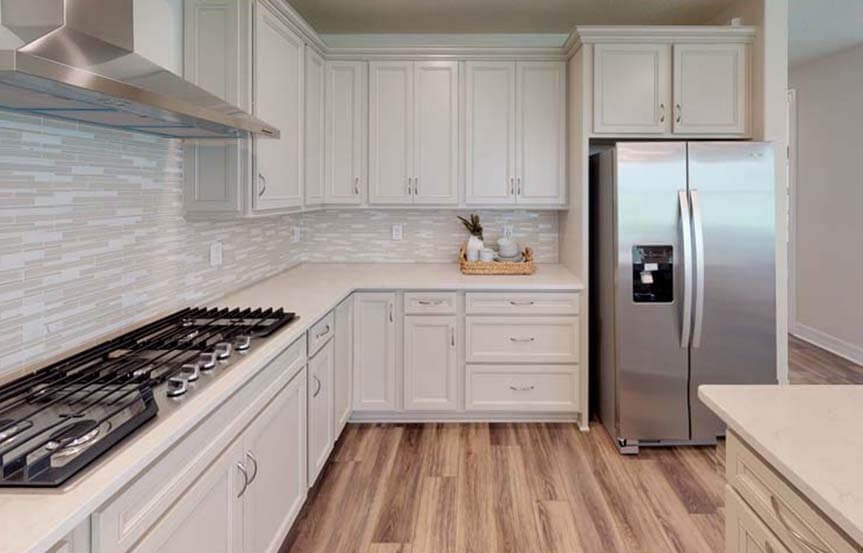 Del Webb Mystique home plan kitchen cabinets