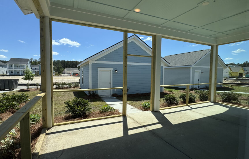 Ashton Woods Witherbee Spec Lot 1615 Back Porch And Yard