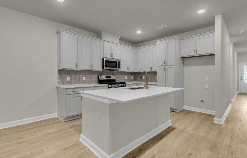 Ashton Woods 55+ Palmetto Spec Home Plan Lot 85 Kitchen