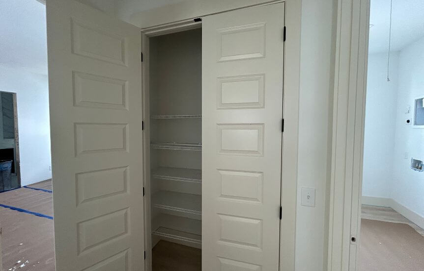 New Leaf Lincoln Spec Lot 1516 Hallway Closet