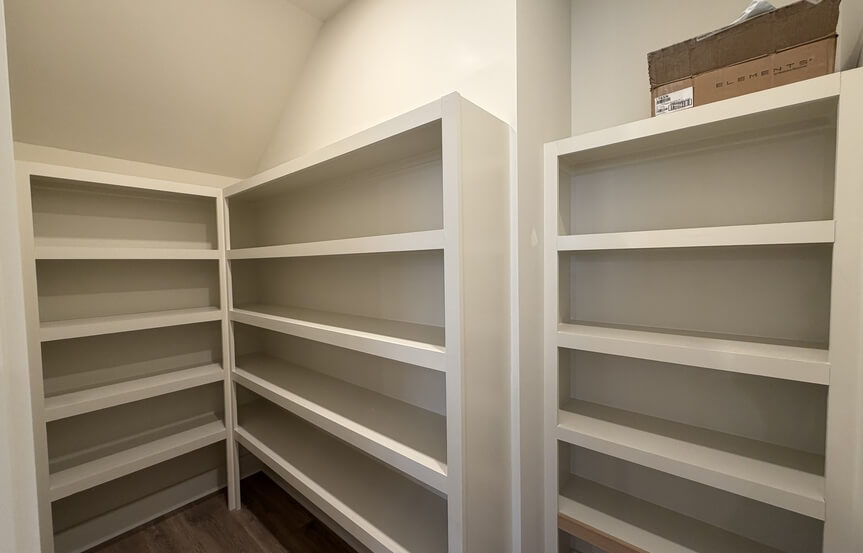 New Leaf Hyde Spec Lot 1619 Pantry