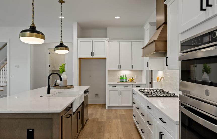 Saussy Burbank Wando Spec Lot 1659 Kitchen Cabinets