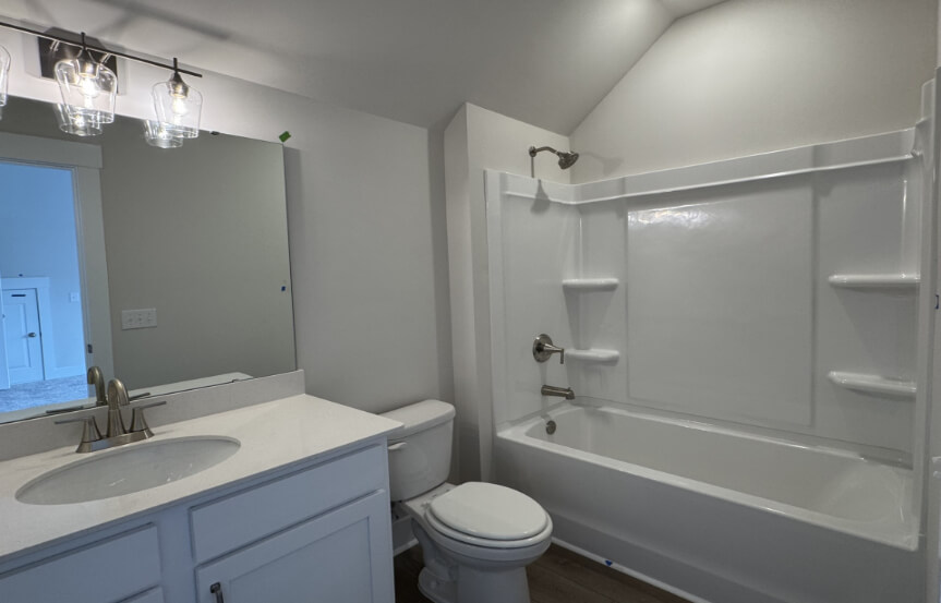 Ashton Woods Newington Spec Home Lot 1678 Bathroom Three