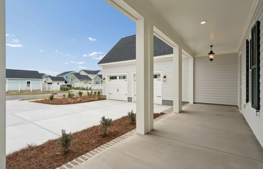 Homes By Dickerson Arrow Wood Plan Covered Front Porch