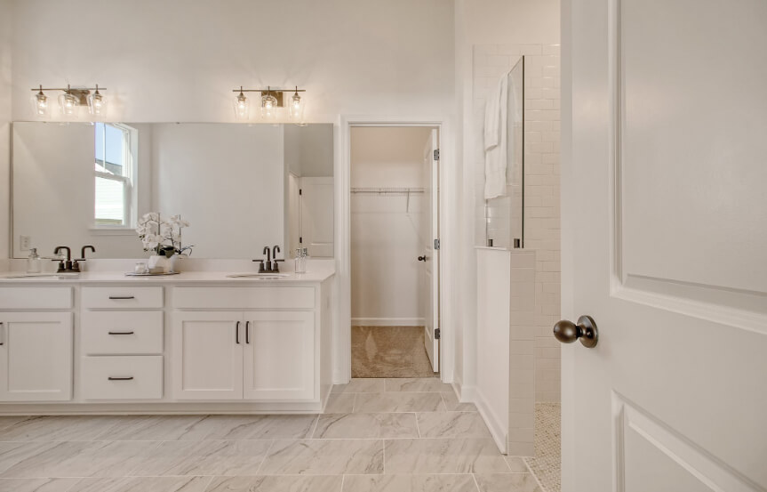 Ashton Woods Doty Primary Bathroom