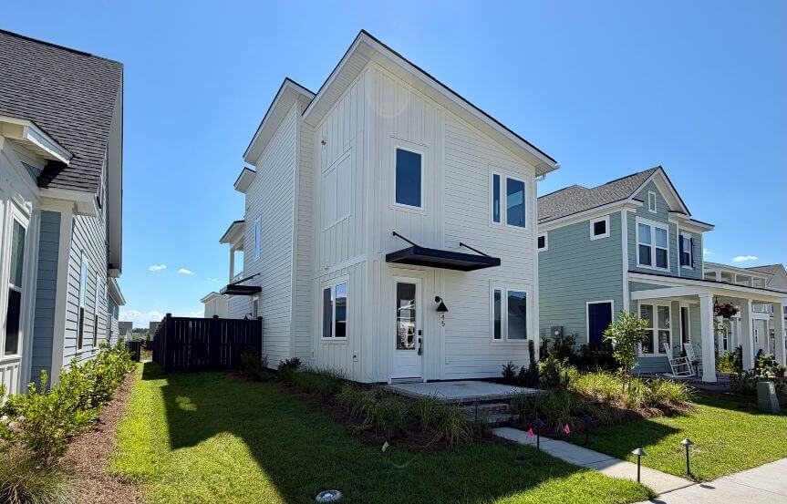 New Leaf Stanley Spec Lot 1482 Exterior