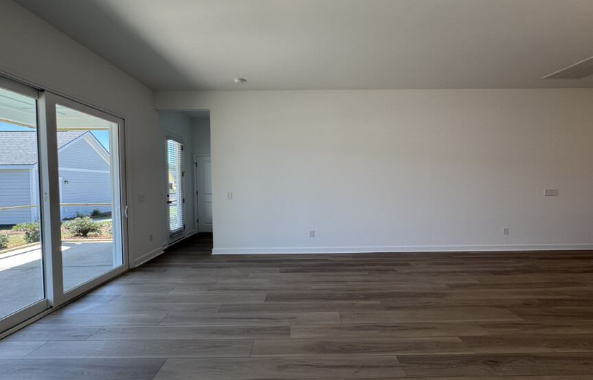 Ashton Woods Witherbee Spec Lot 1615 Living Room To Valet