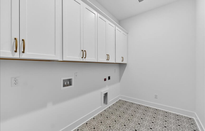 Saussy Burbank Cooper Spec Lot 1693 Laundry