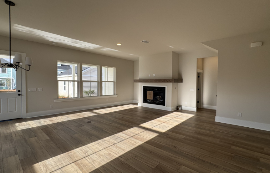 Ashton Wood Newington Spec Lot 1679 Living Room