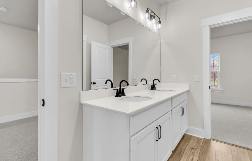 Ashton Woods Newington Spec Lot 1679 Bathroom Two