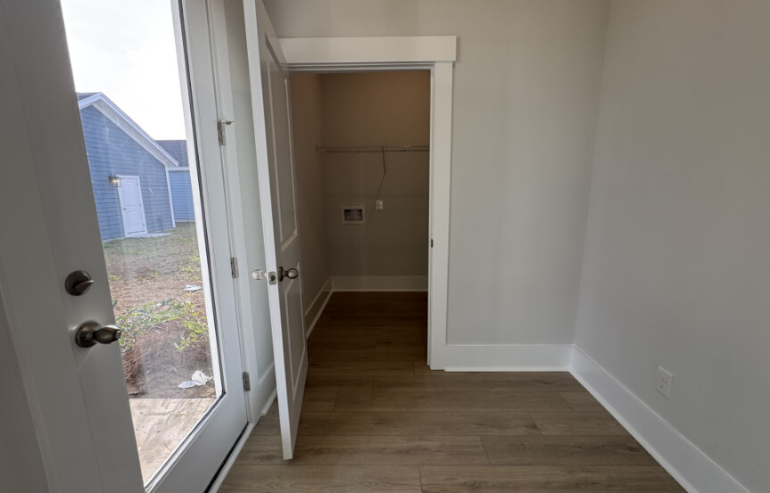 Ashton Woods Witherbee Spec Lot 1611 Laundry Room