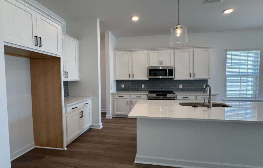 Ashton Woods Witherbee Spec Lot 1615 Kitchen