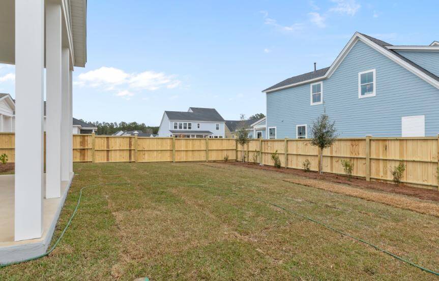 Saussy Burbank Wando Spec Lot 1659 Wando 1659 Backyard