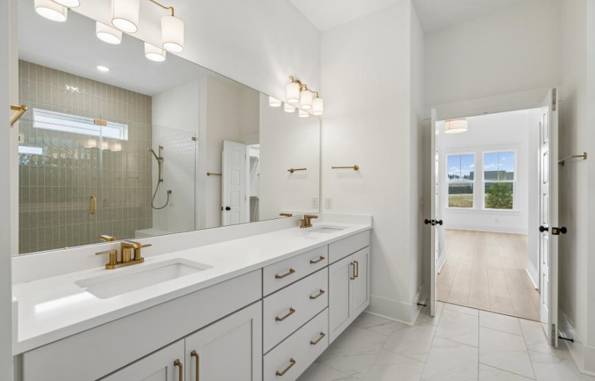 Homes By Dickerson Arrow Wood Plan Primary Bathroom