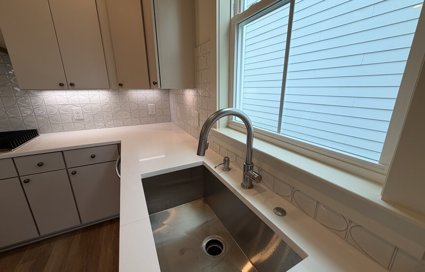 New Leaf Hyde Spec Lot 1619 Kitchen Sink