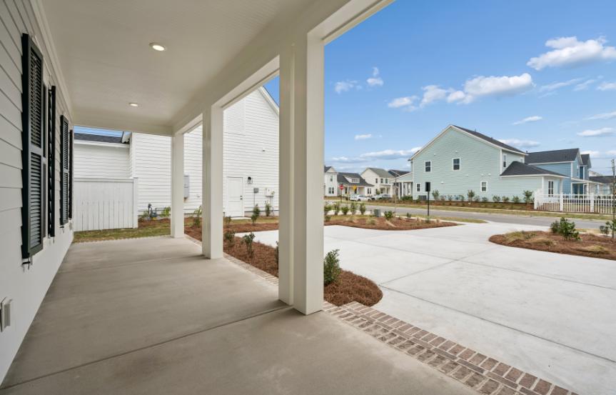 Homes By Dickerson Arrow Wood Plan Covered Front Porch