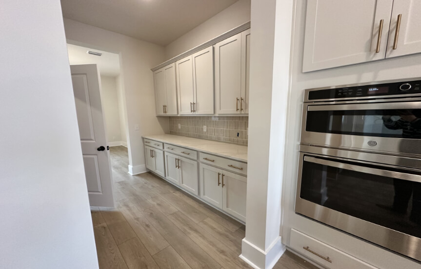 Ashton Woods Overton Spec Lot 1684 Butler's Pantry