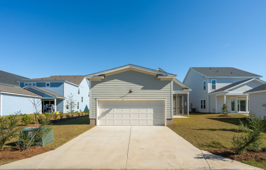 Homes By Dickerson Hutchinson H.1 Spec Lot 1537 Garage