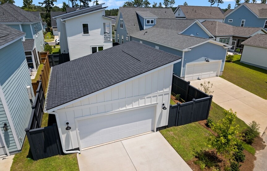 New Leaf Stanley Spec Homes Lot 1482 Garage