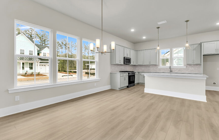 Ashton Woods Givhans Spec Lot 1676 Dining Room To Kitchen